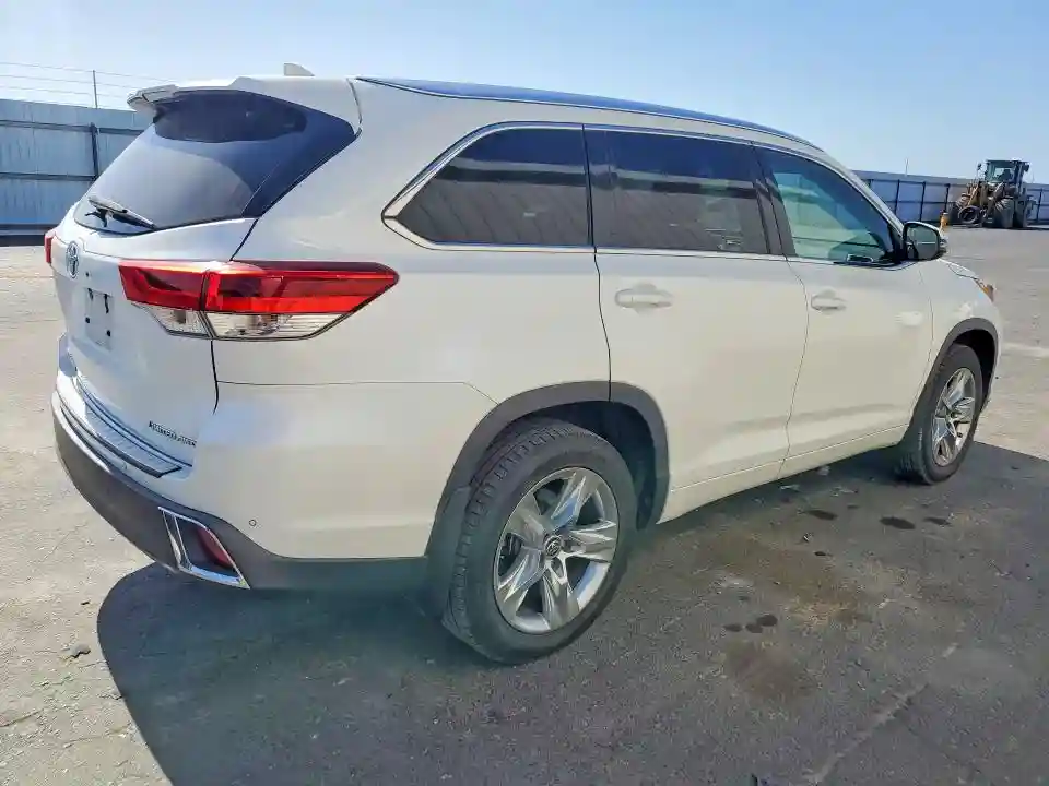 5TDDZRFH3KS923257 2019 TOYOTA HIGHLANDER-2