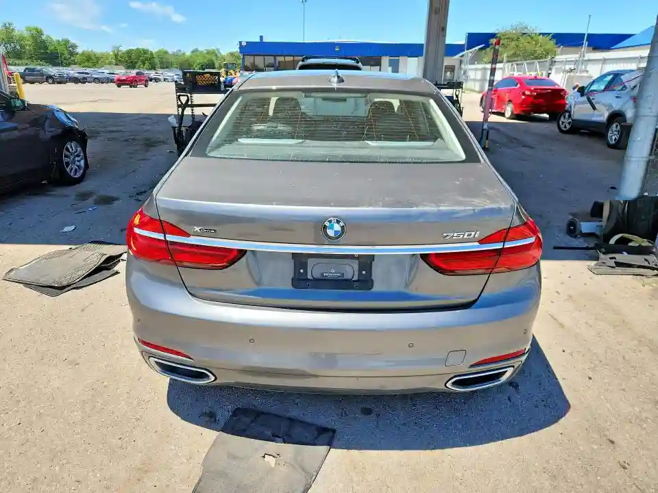 WBA7F2C57GGE12322 2016 BMW 7 SERIES-5