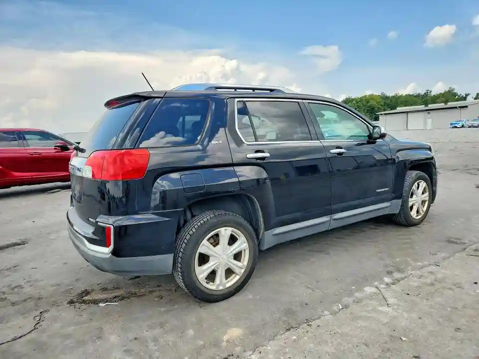 2GKFLUEK3H6328815 2017 GMC TERRAIN-2
