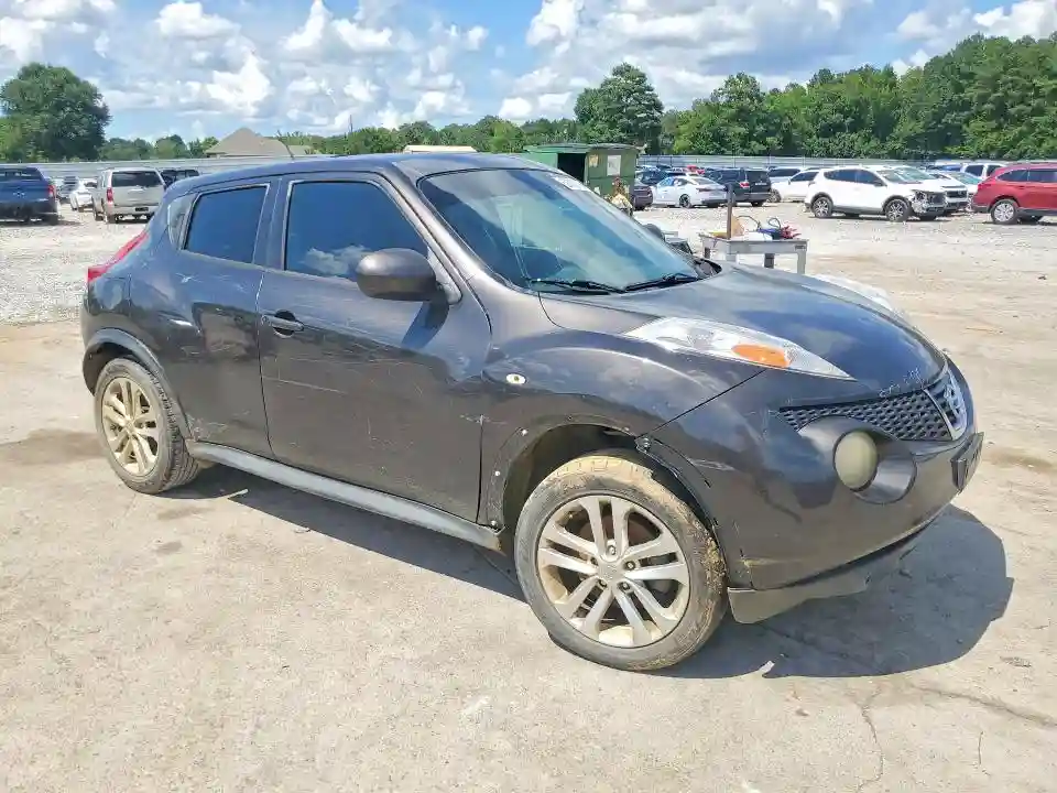 JN8AF5MR4BT006740 2011 NISSAN JUKE-3
