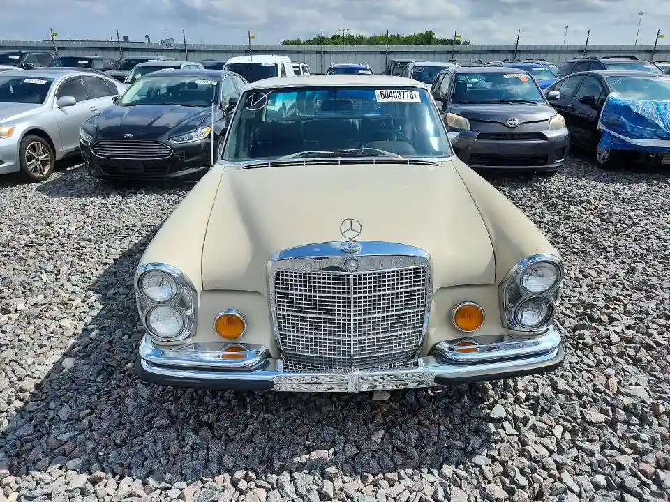 10806712012913 1972 MERCEDES-BENZ 280-CLASS-4
