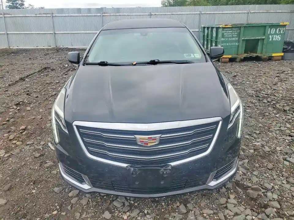 2GEXG6U38J9550224 2018 CADILLAC XTS-4