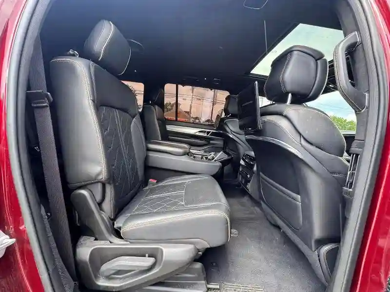 1C4SJVGJ2NS144713 2022 JEEP GRAND WAGO-5
