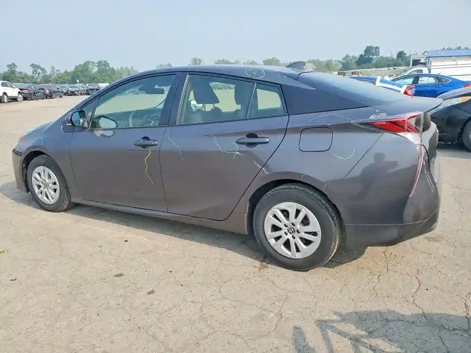 JTDKBRFU7J3592532 2018 TOYOTA PRIUS-1