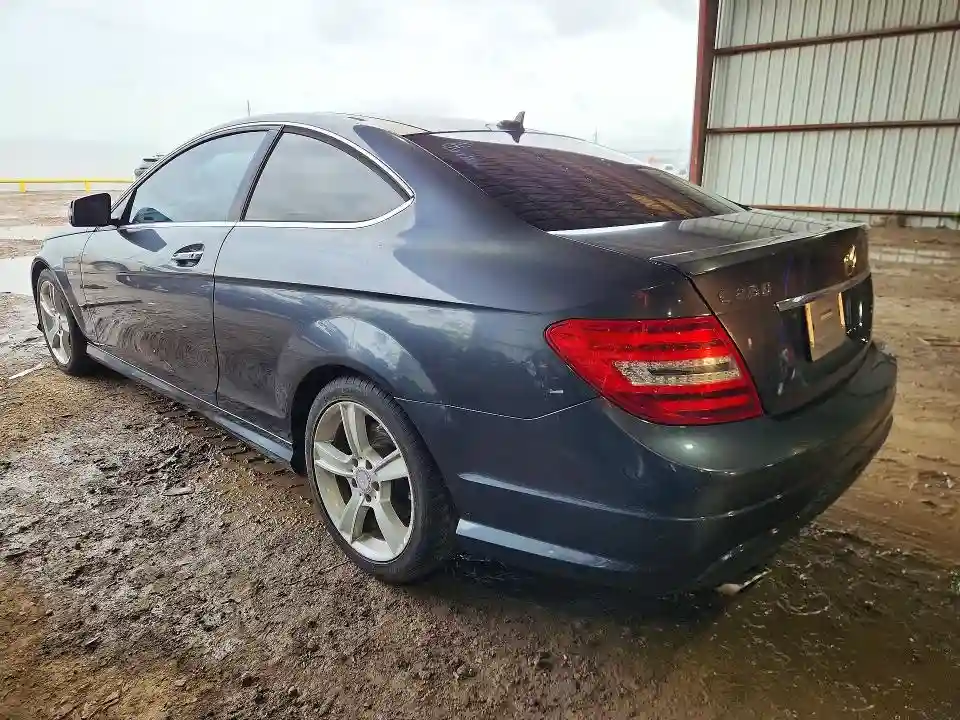 WDDGJ4HB7DG053015 2013 MERCEDES-BENZ C-CLASS-1