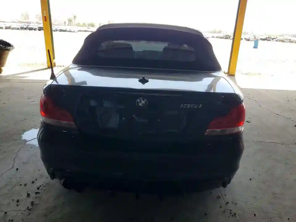 WBAUN7C51CVM26738 2012 BMW 1 SERIES-5