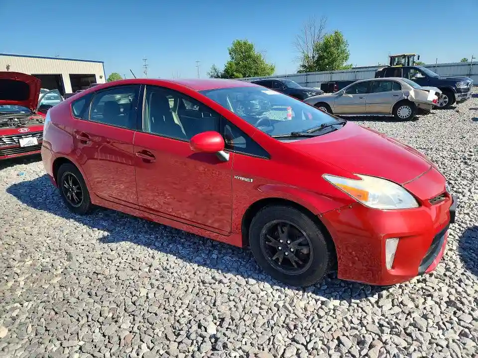 JTDKN3DUXE1751424 2014 TOYOTA PRIUS-3
