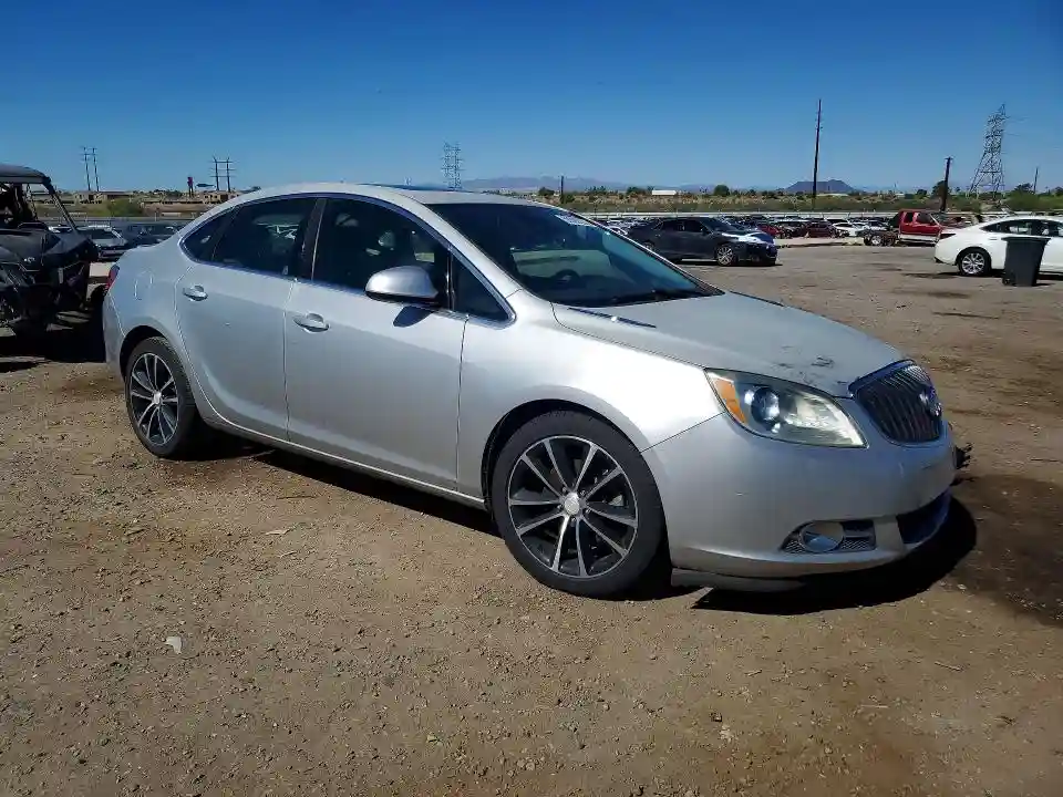 1G4PR5SK6H4104539 2017 BUICK VERANO-3