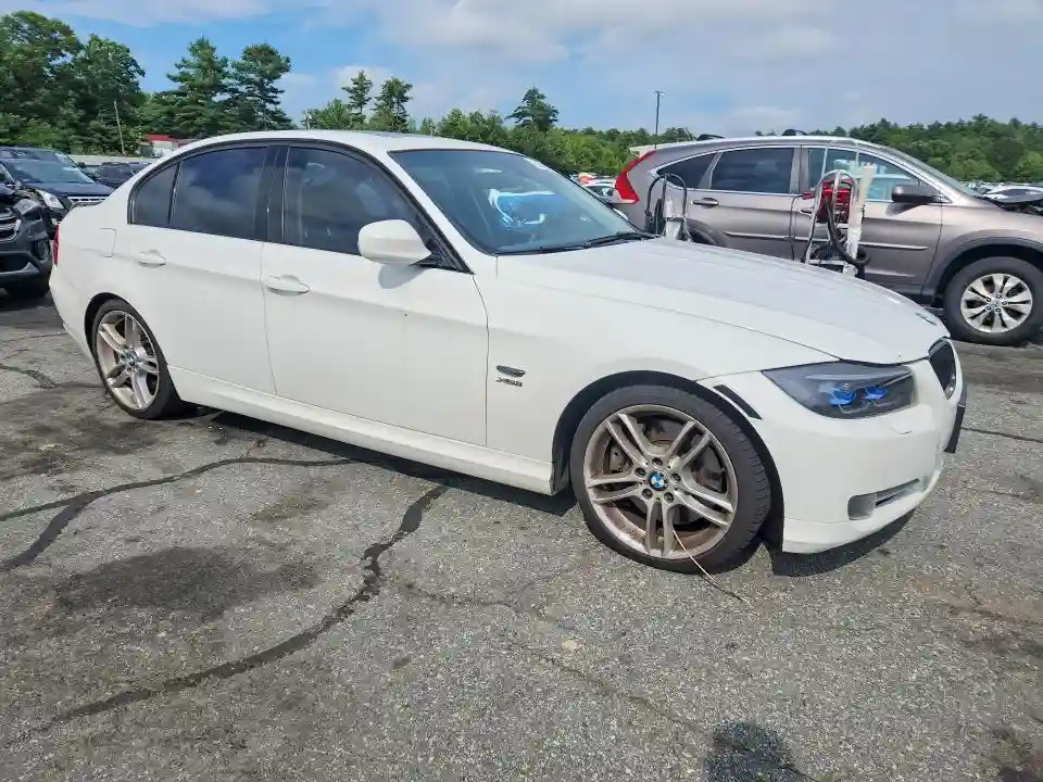 WBAPL5C58BA917367 2011 BMW 3 SERIES-3