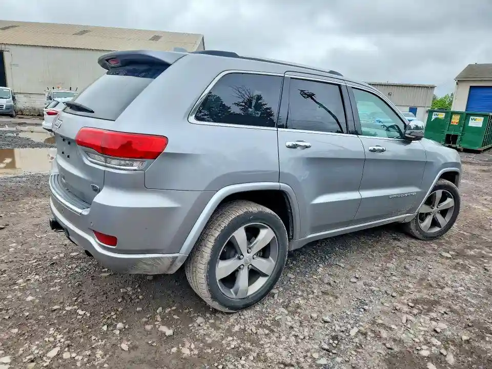 1C4RJFCG2FC768621 2015 JEEP CHEROKEE-2