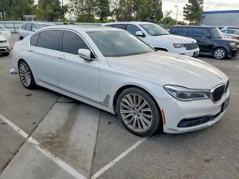 WBA7F2C53GG415098 2016 BMW 7 SERIES-3