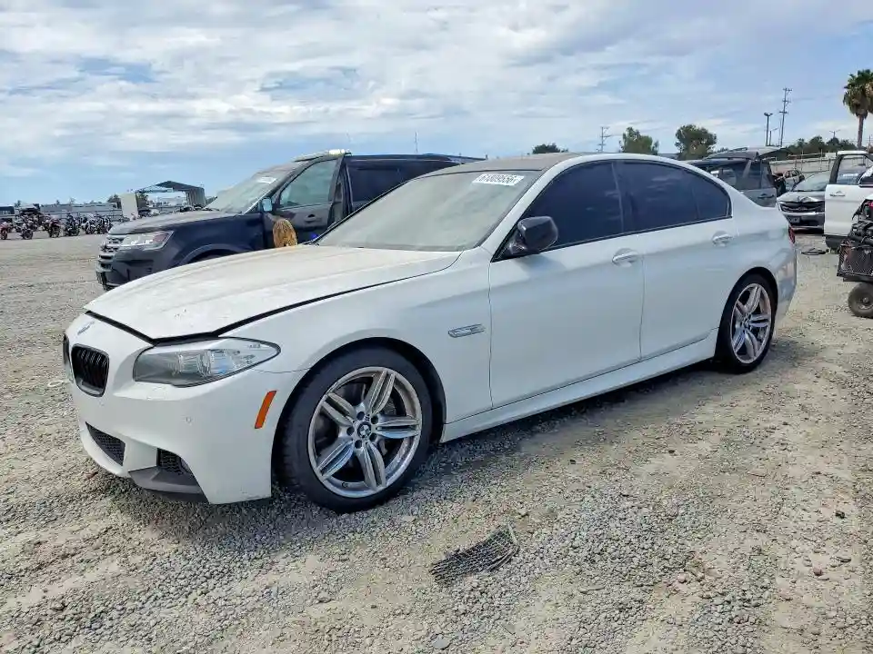 WBAFR9C56DDX79816 2013 BMW 5 SERIES-0
