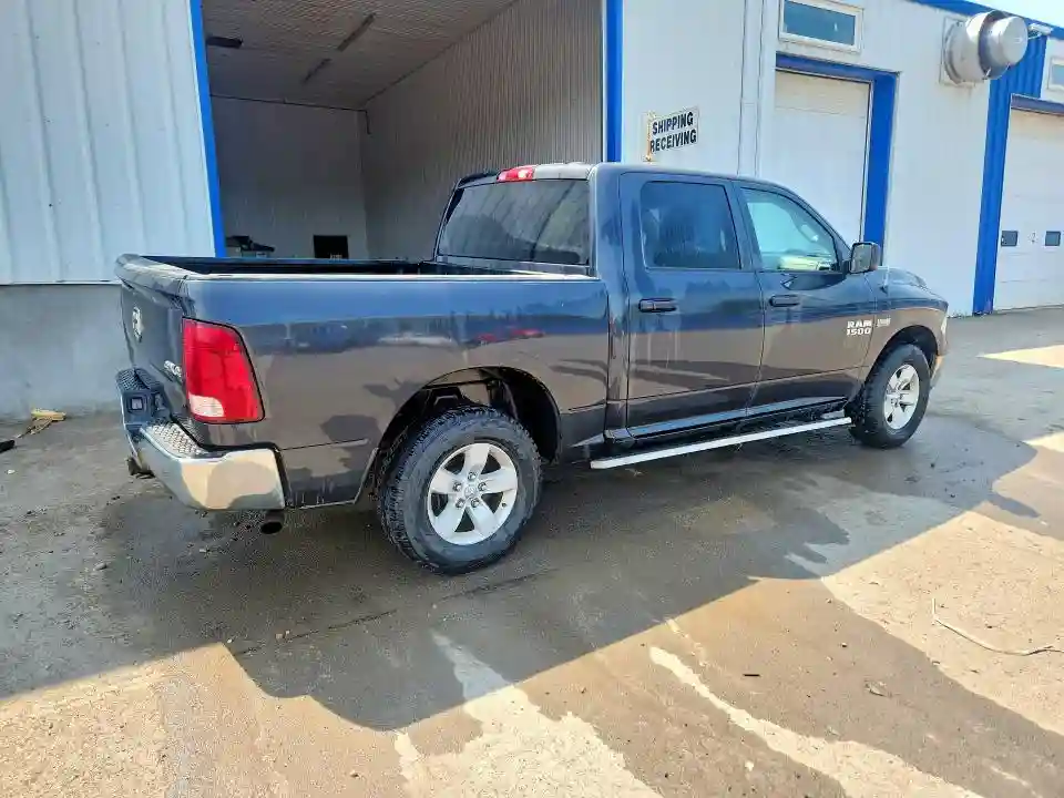 3C6RR7KTXHG560135 2017 RAM 1500-2