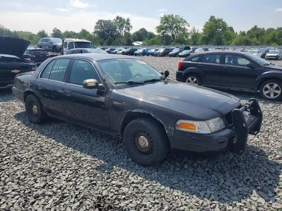 2FABP7BV3BX108600 2011 FORD CROWN VIC-3