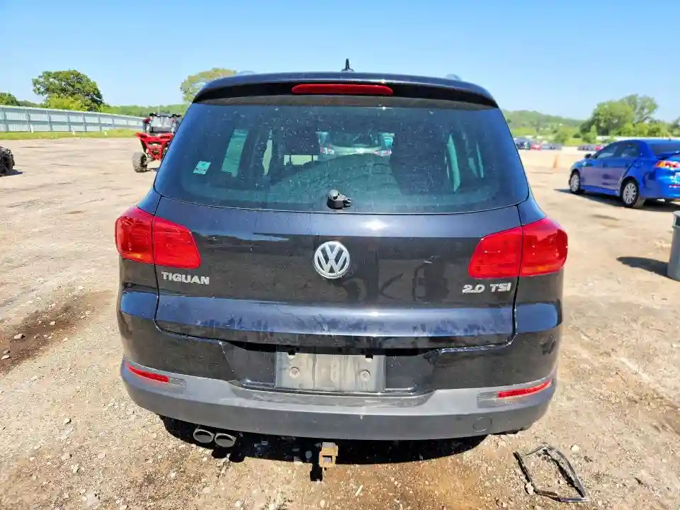 WVGAV7AX4CW532388 2012 VOLKSWAGEN TIGUAN-5