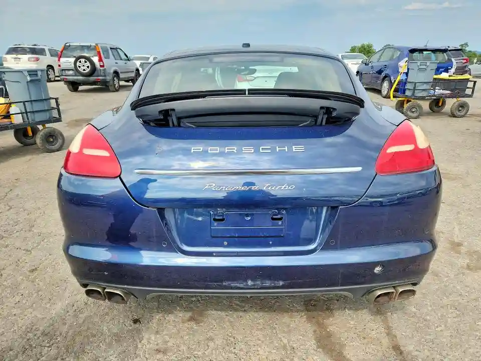 WP0AC2A7XAL090907 2010 PORSCHE PANAMERA-5