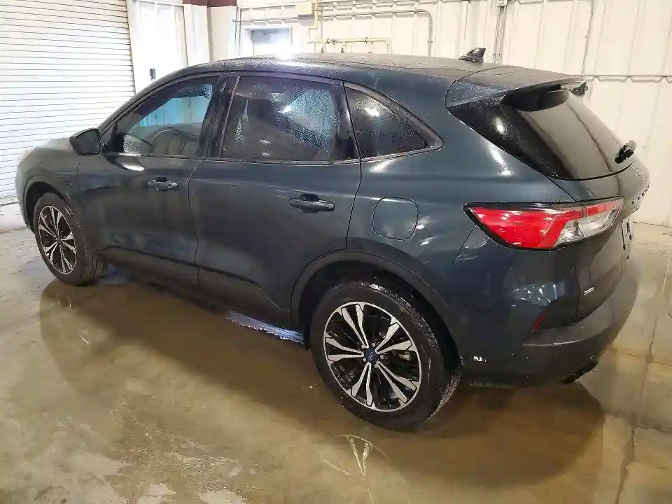 1FMCU9G68NUB42317 2022 FORD ESCAPE-1