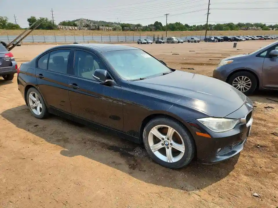 WBA3B3C53EJ978281 2014 BMW 3 SERIES-3