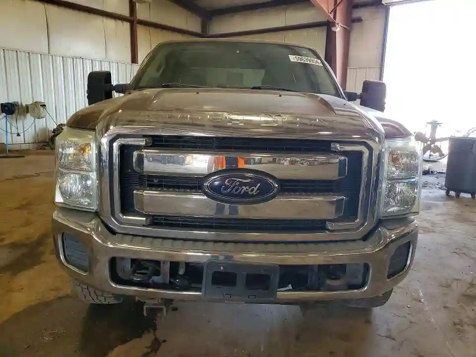 1FT7W2B61CEB37420 2012 FORD F250-4