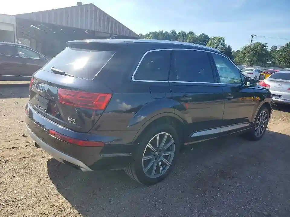 WA1VAAF77HD057274 2017 AUDI Q7-2