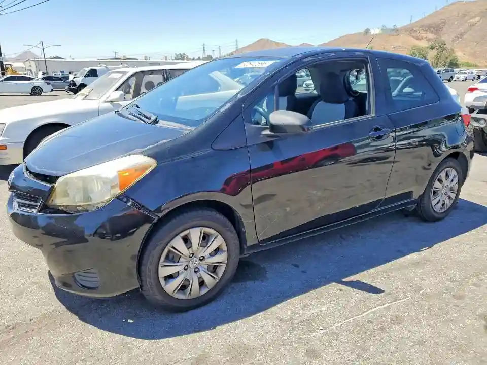 JTDJTUD32CD505266 2012 TOYOTA YARIS-0