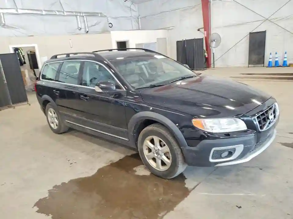 YV4940BZ8B1096347 2011 VOLVO XC70-3