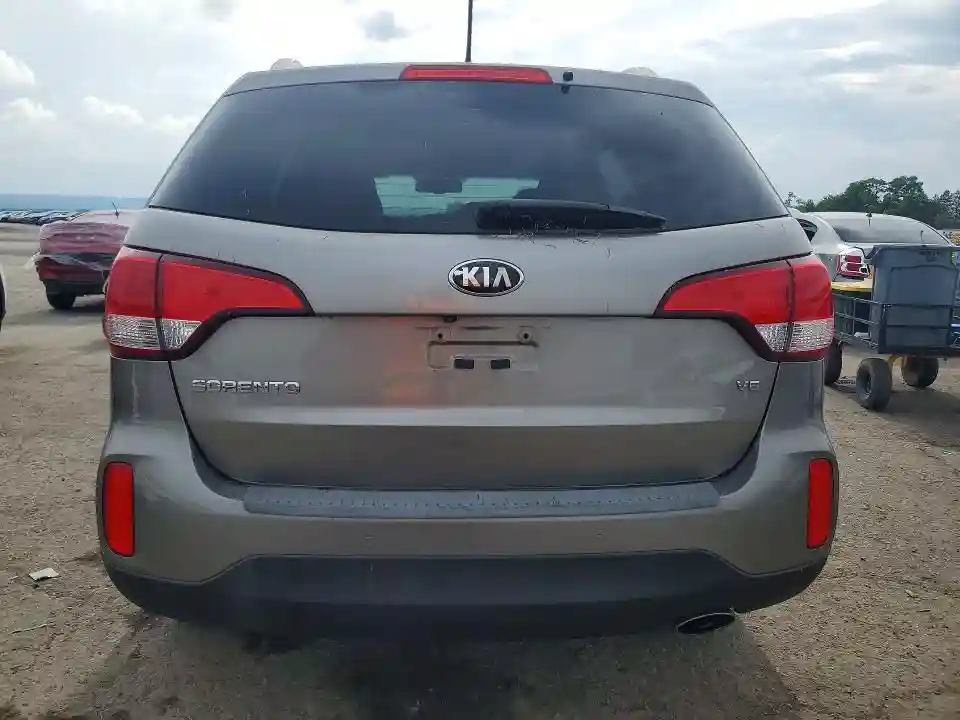 5XYKTDA75FG599080 2015 KIA SORENTO-5