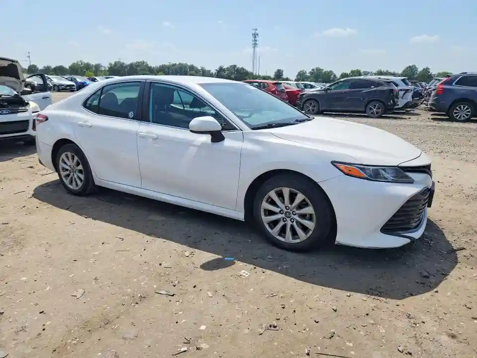 4T1B11HK4KU213039 2019 TOYOTA CAMRY-3