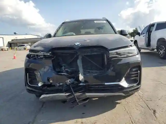 5UXCW2C0XM9F32300 2021 BMW X7-4