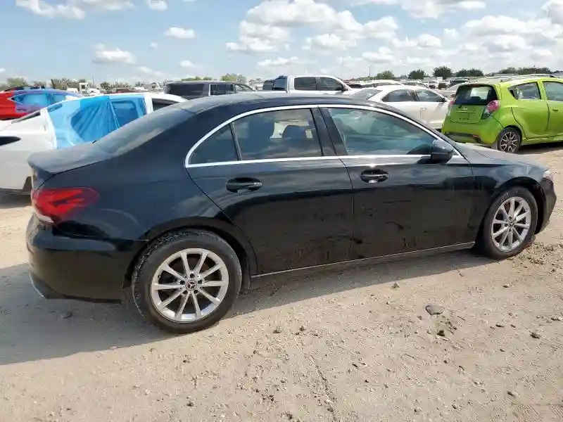 WDD3G4EB5KW035939 2019 MERCEDES-BENZ A-CLASS-2