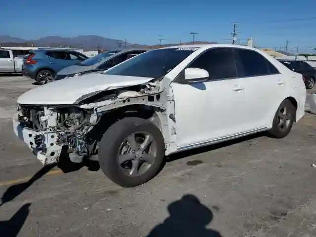 4T1BD1FK1EU125757 2014 TOYOTA CAMRY-0