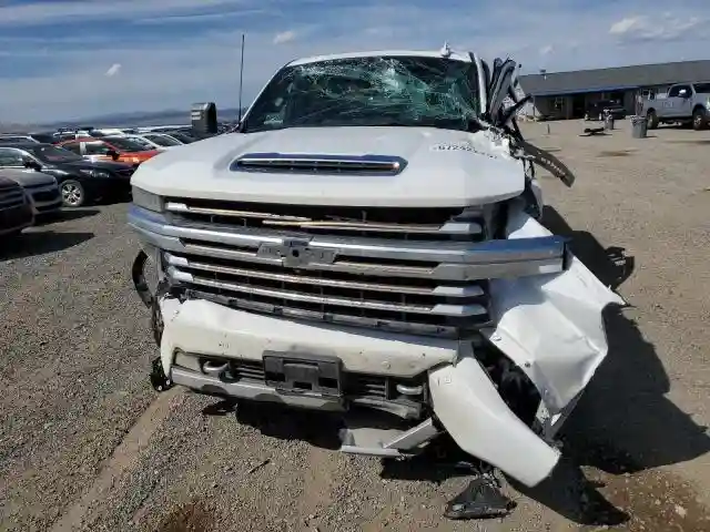 1GC4YVEY4MF217477 2021 CHEVROLET ALL MODELS-4