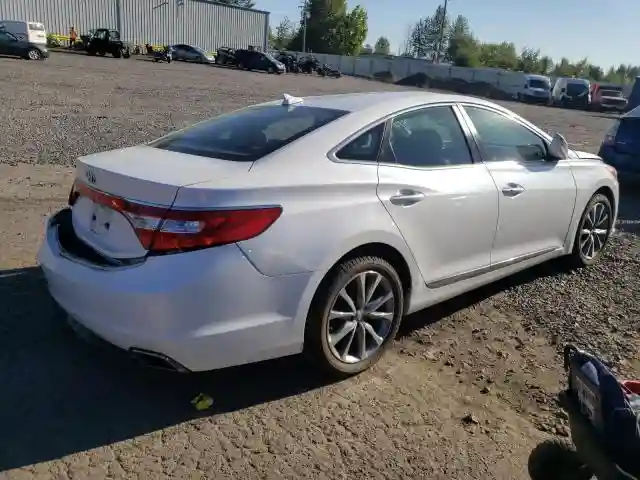 KMHFG4JG8HA578163 2017 HYUNDAI AZERA-2