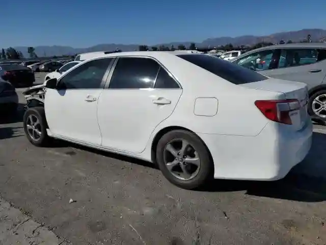 4T1BD1FK1EU125757 2014 TOYOTA CAMRY-1