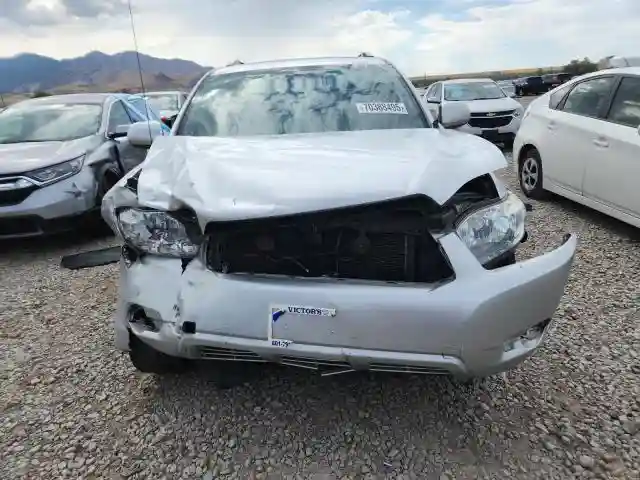 5TDBK3EH9AS030325 2010 TOYOTA HIGHLANDER-4