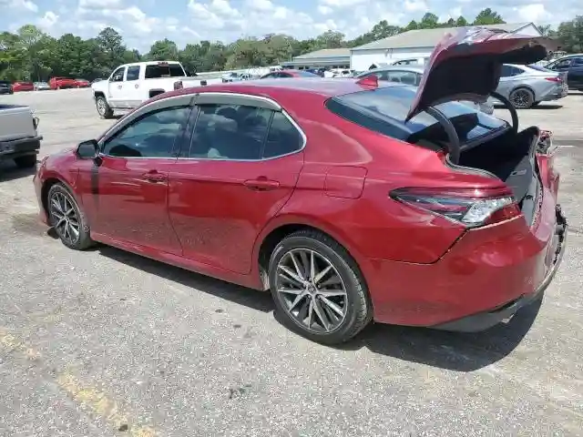 4T1F31AK4NU588181 2022 TOYOTA CAMRY-1