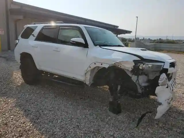 JTEBU5JR2L5770615 2020 TOYOTA 4RUNNER-3