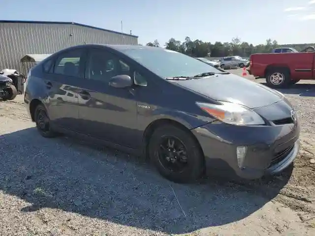 JTDKN3DU1E1742644 2014 TOYOTA PRIUS-3