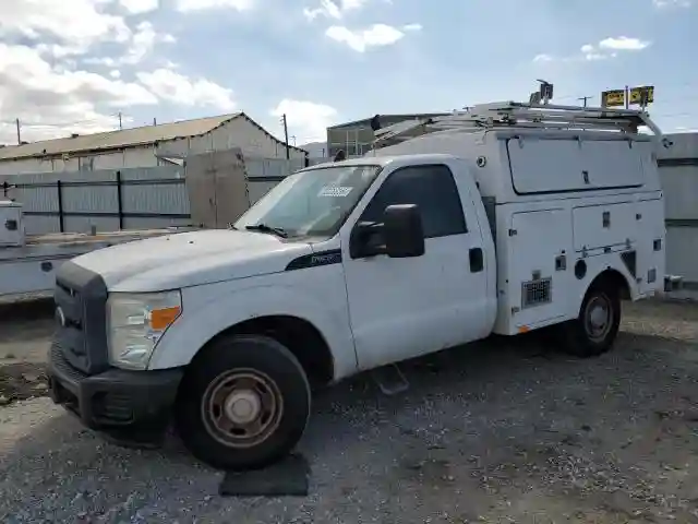 1FDRF3A64DEB92618 2013 FORD F350-1