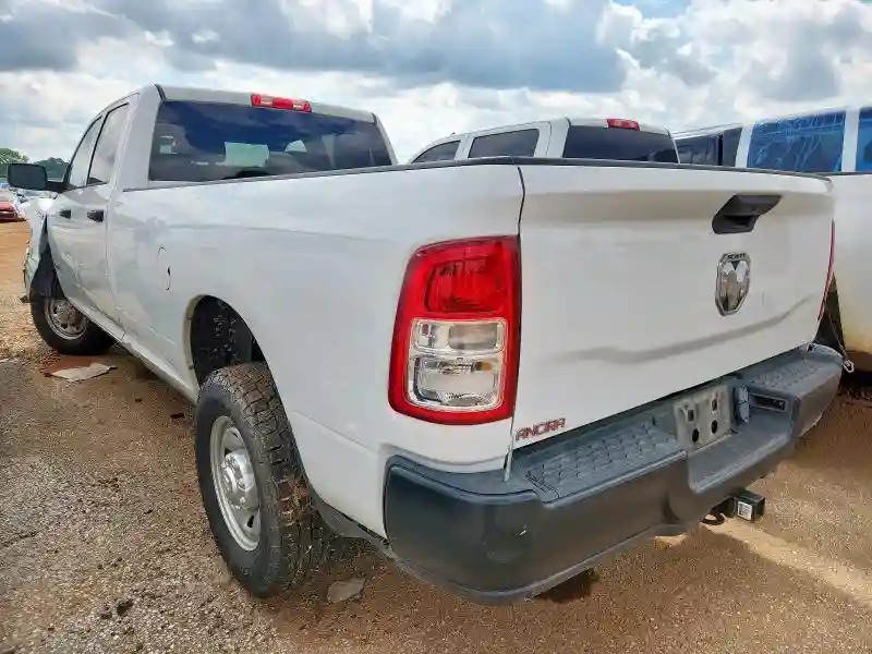 3C6UR4HJ5NG246550 2022 RAM 2500-1