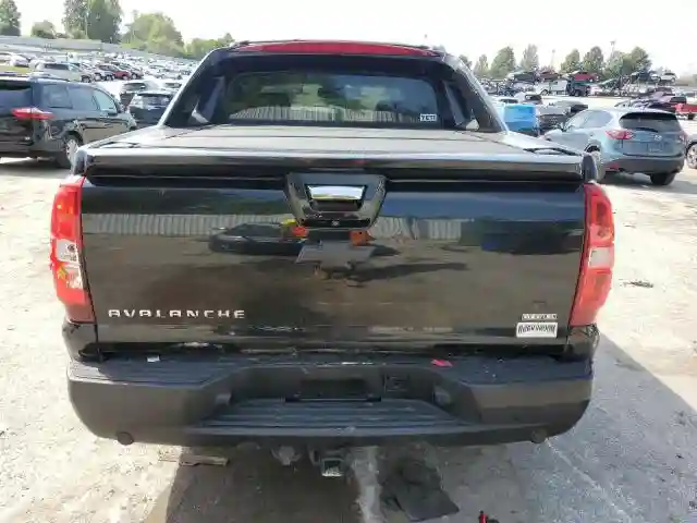 3GNTKFE37BG239791 2011 CHEVROLET AVALANCHE-5