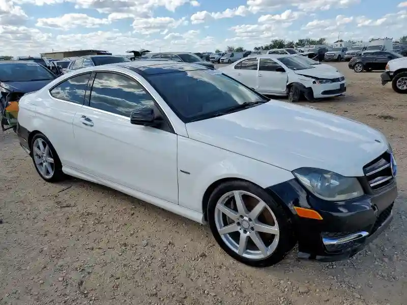 WDDGJ4HB7DG011248 2013 MERCEDES-BENZ C 250-3