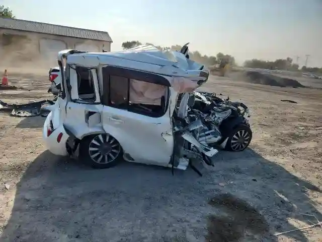 JN8AZ2KR0CT252792 2012 NISSAN CUBE-2