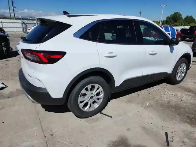 1FMCU9GN1PUA98039 2023 FORD ESCAPE ACT-2