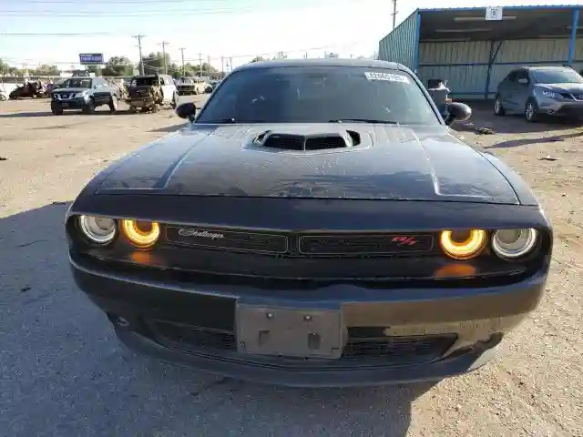 2C3CDZBT9GH164712 2016 DODGE CHALLENGER-4