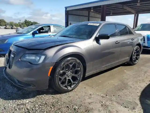 2C3CCAAG6KH612213 2019 CHRYSLER 300-0