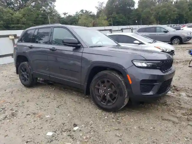 1C4RJHAG2SC291455 2025 JEEP GRAND CHEROKEE-3