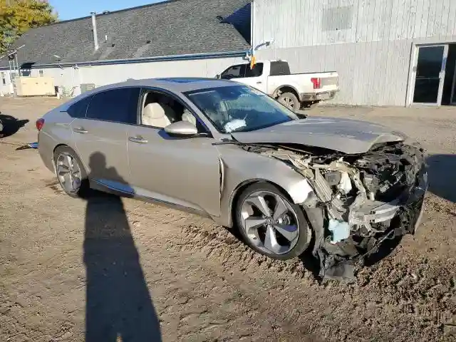 1HGCV1F90JA059279 2018 HONDA ACCORD-3