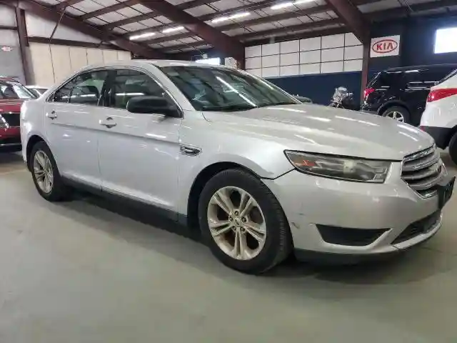 1FAHP2D82GG102742 2016 FORD TAURUS-3
