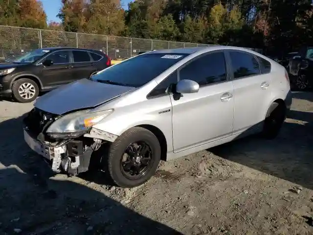 JTDKN3DU8F1956404 2015 TOYOTA PRIUS-0